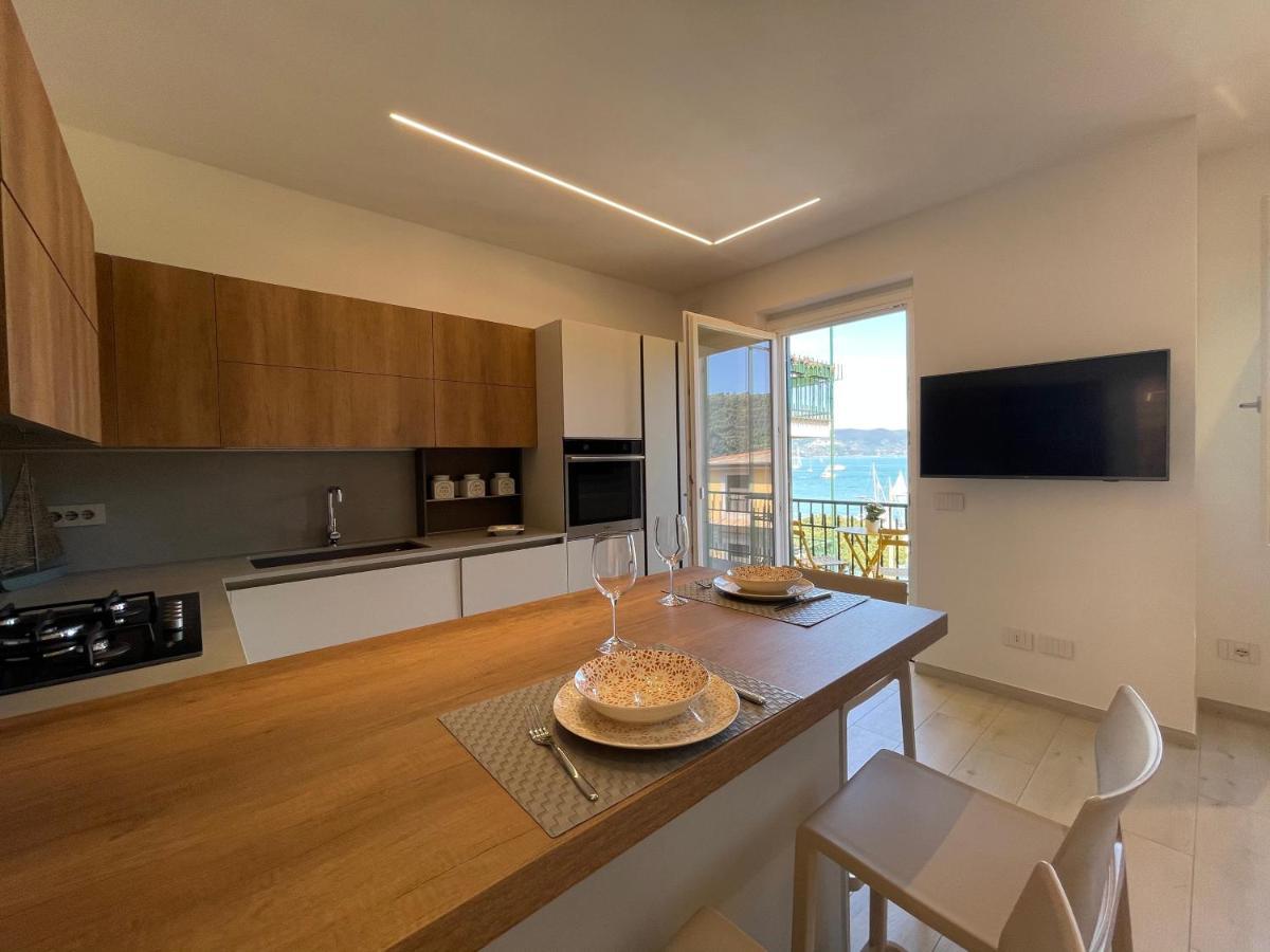 ポルトヴェーネレCasa Irene Terrazza Vista Mare E Garageアパートメント エクステリア 写真